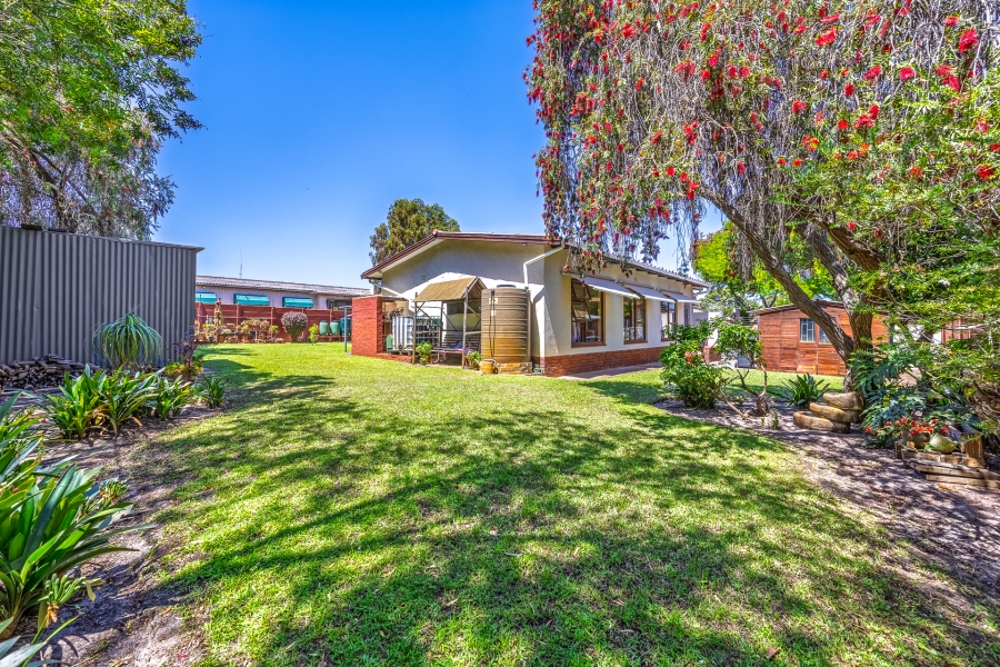 3 Bedroom Property for Sale in St Dumas Western Cape